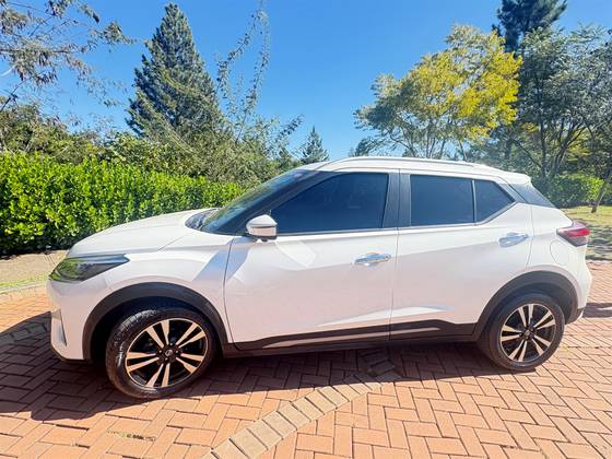 NISSAN KICKS 1.6 16V FLEXSTART EXCLUSIVE XTRONIC NISSAN KICKS 1.6 16V FLEXSTART EXCLUSIVE XTRONIC
